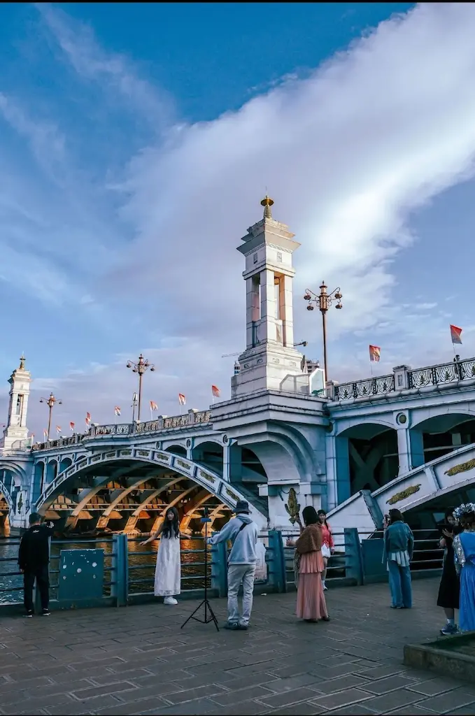 Xingsheng Bridge in Dali, Yunnan