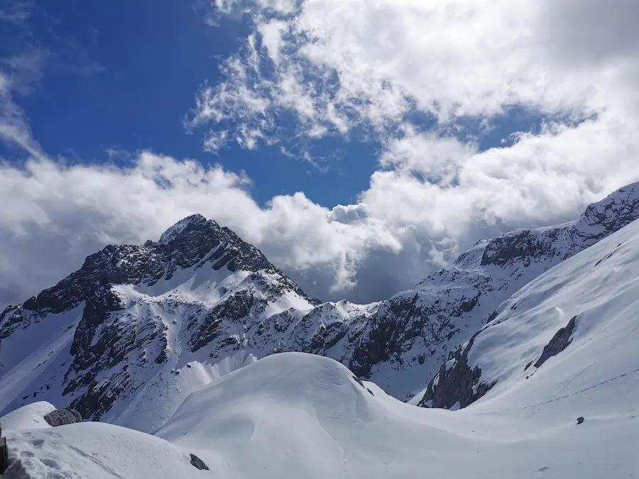 best things to do in yunnan:Yulong Snow Mountain in Lijiang, Yunnan
