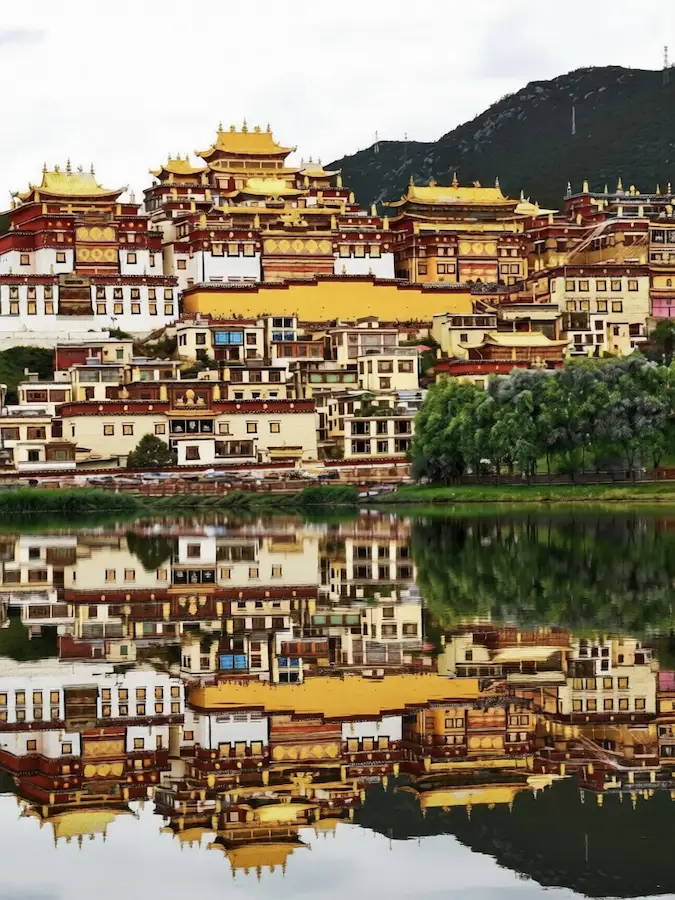 best places to visit in yunnan:Songzanlin Monastery in Shangri-La, Yunnan