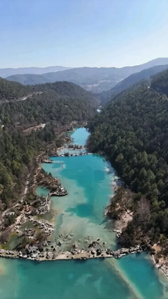 blue moon valley lijiang china:blue moon valley lijiang china